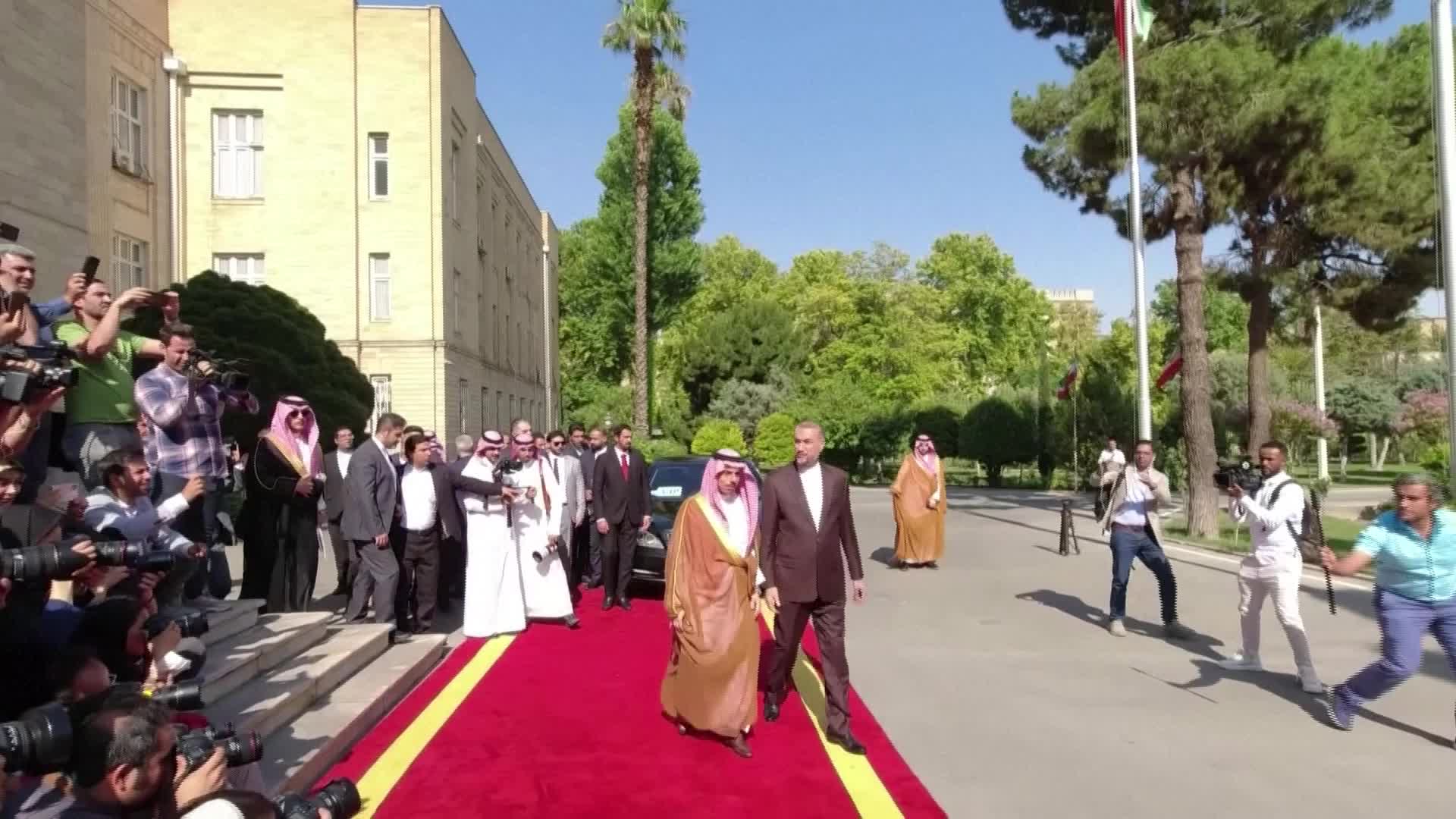 عبد اللهيان - وزير الخارجية السعودية